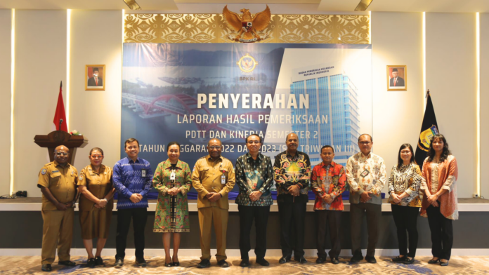 Penyerahan LHP kepada Provinsi Papua, RSUD Abepura dan Jayapura, dan BPD Papua